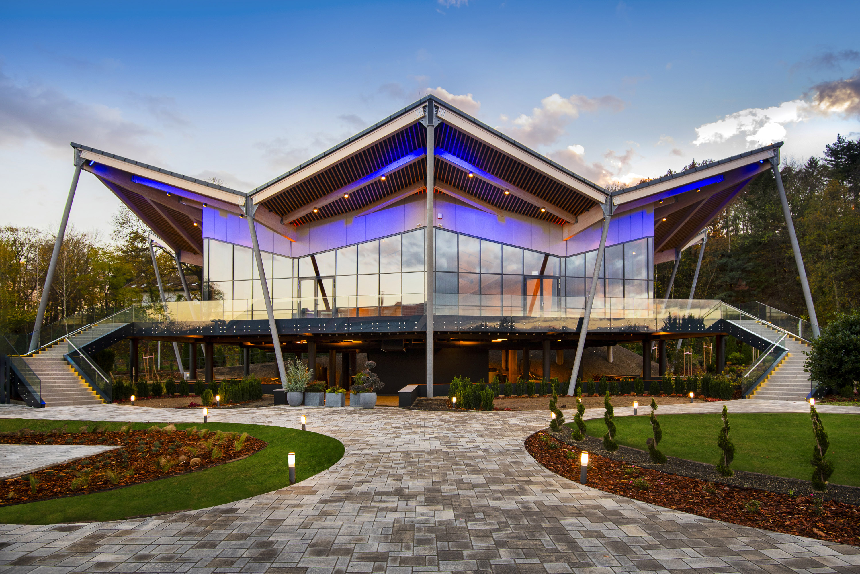 METTRIN Rendezvény- és Művészeti Központ – 1